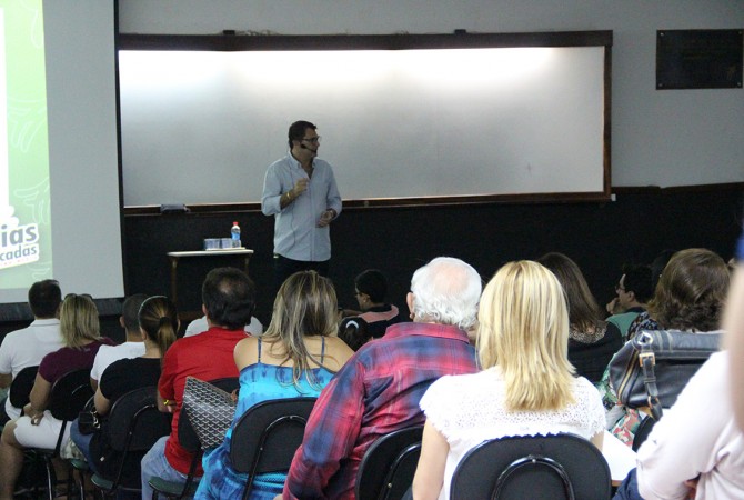 CCA é apresentado aos pais de alunos novatos