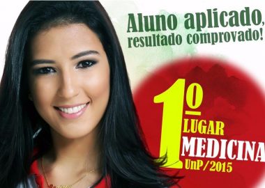 Beatriz Vasconcelos: 1º lugar no vestibular de Medicina da UnP